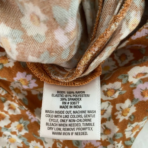 Arizona Jean Co. Romper - Picture 6 of 7